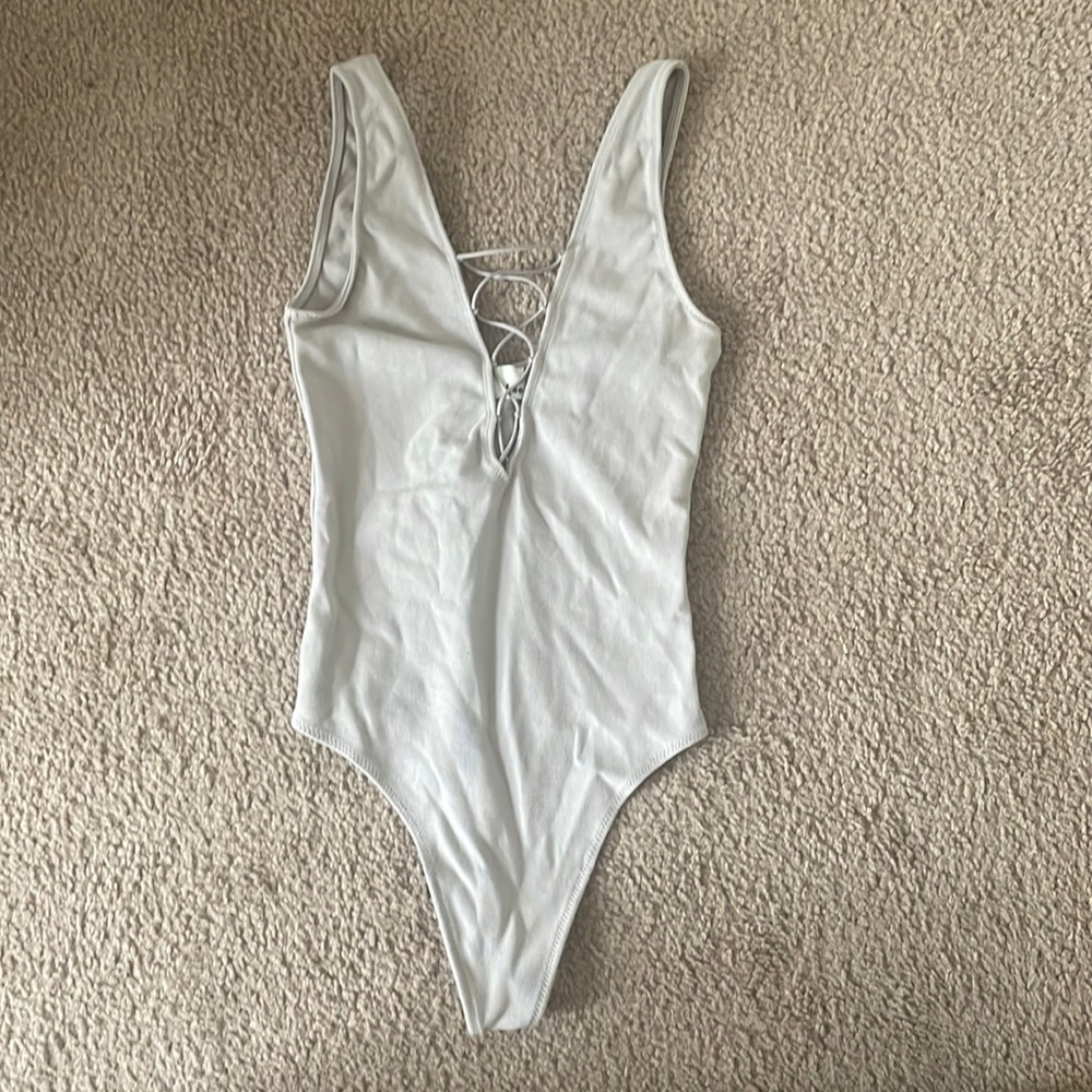Aritzia bodysuit